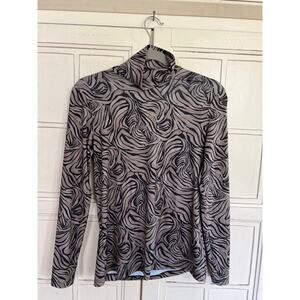 J. McLaughlin size XS black & beige animal print turtleneck top